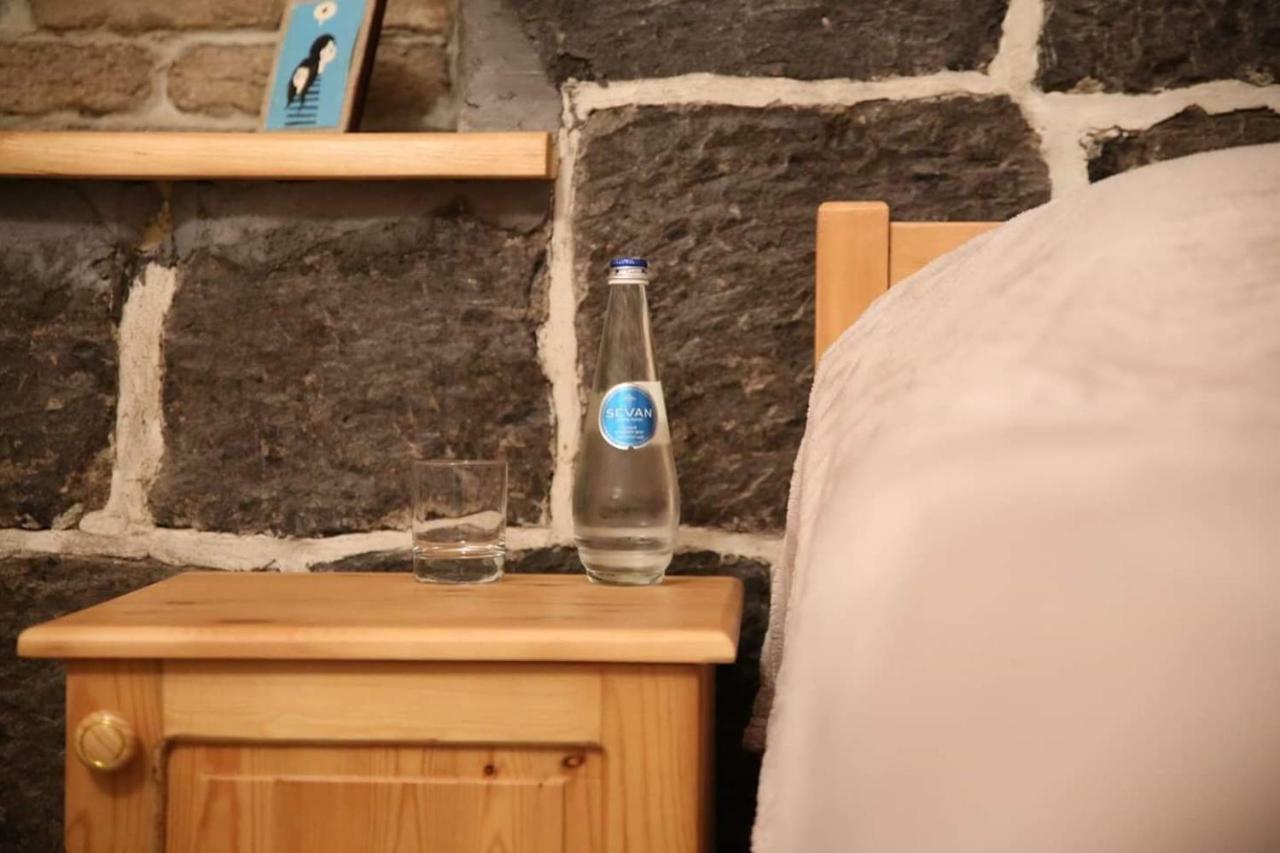 גיומרי Guesthouse Emma מראה חיצוני תמונה